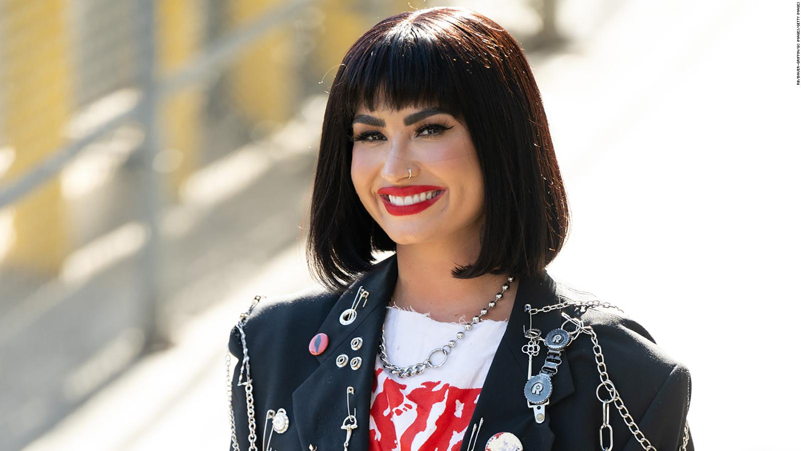Demi Lovato estrena HOLY FVCK, disco que la traerá a Chile el próximo 13 de septiembre